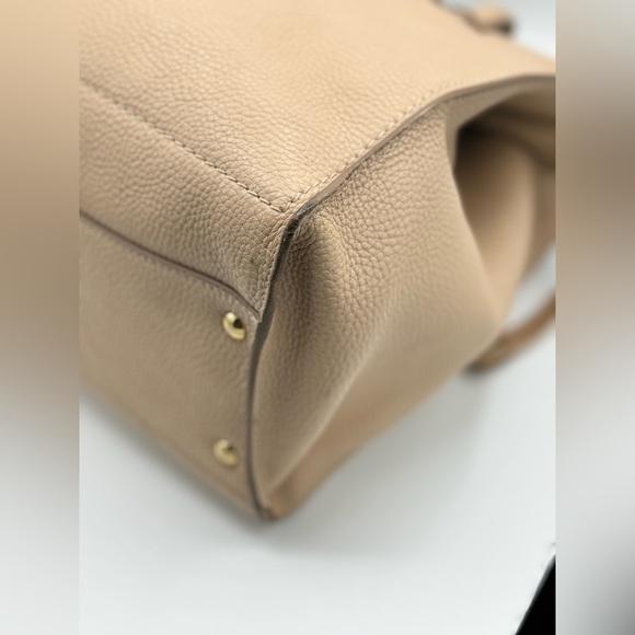 Salvatore Ferragamo Amy Gancini Leather Handbag - Picture 11 of 13